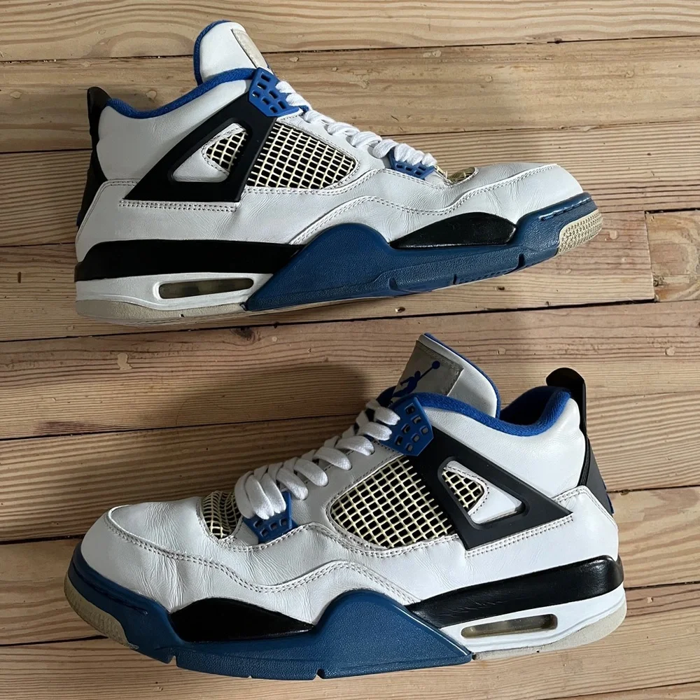 Air Jordan 4 Motorsport Retro Mens Sz 12 Athletic streetwear basketball sneaker